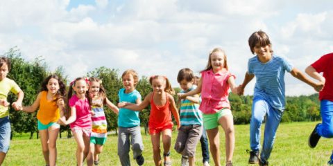 Voilà pourquoi les enfants aiment le camping