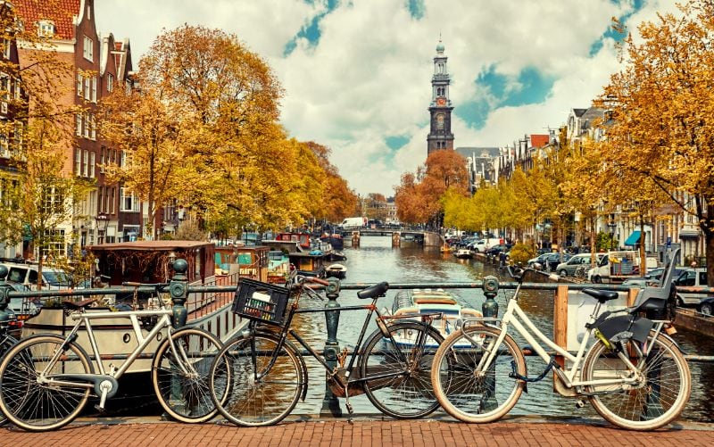 Vélos à Amsterdam