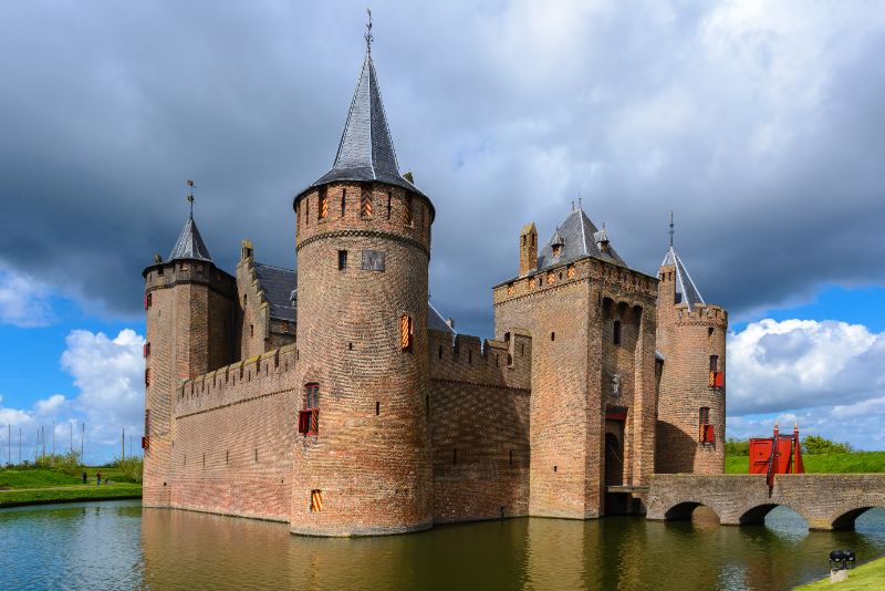 Le château Muiderslot à Muiden