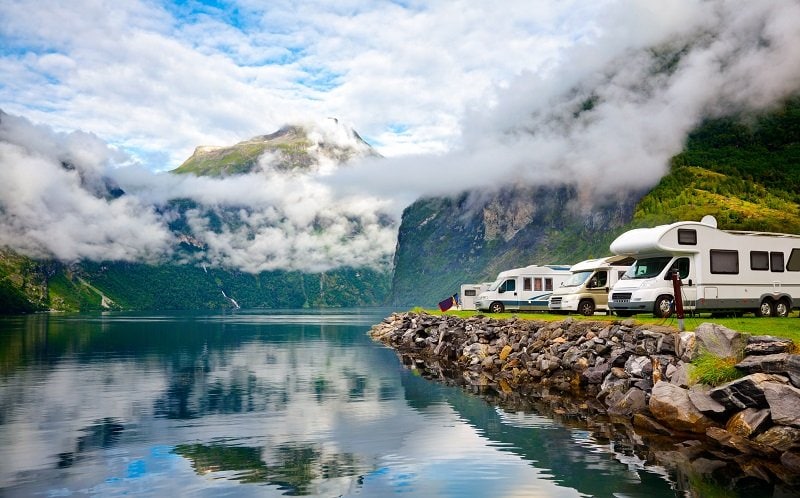 Vous voyez-vous camper au bord de l'eau ?