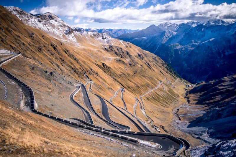 le col du Stelvio le col du Stelvio