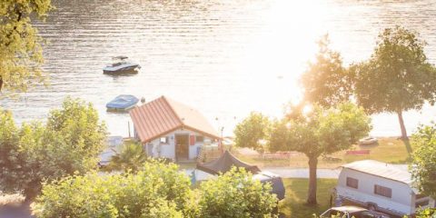 Les 8 équipements de camping les plus populaires