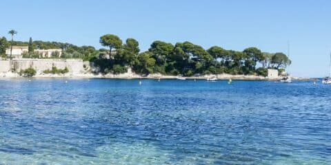 5 plages calmes du sud de la France