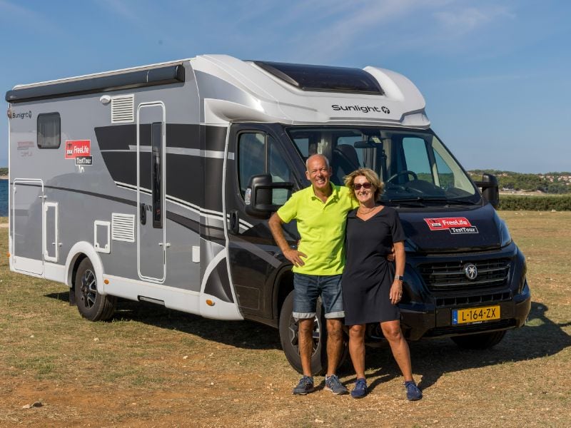 Les Camping-caristes débutants Ronald et Janine se rendent en Istrie avec le Sunlight T68.
